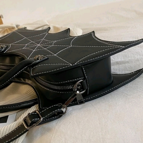 PU Batwing Spiderweb Crossbody Bag - Picture 5 of 16